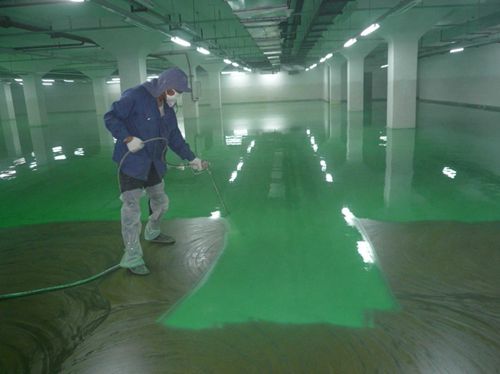 環(huán)氧地坪施工 佩戴防毒口罩