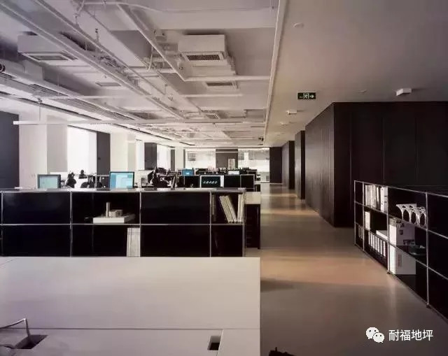 清水混凝土藝術(shù)地坪