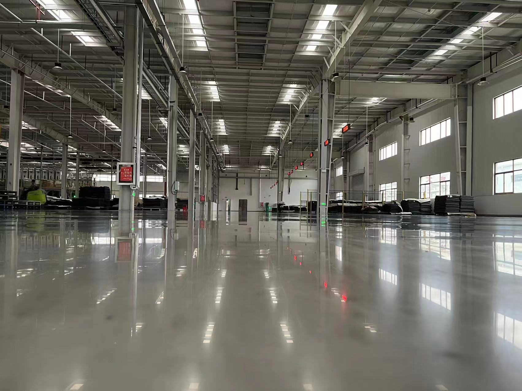 輪胎車間固化地坪