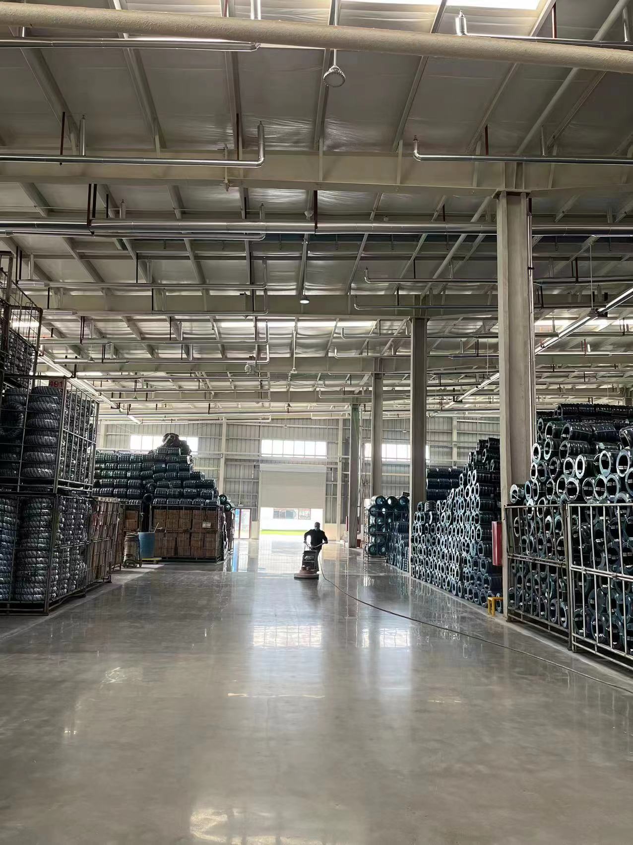 輪胎車間固化地坪