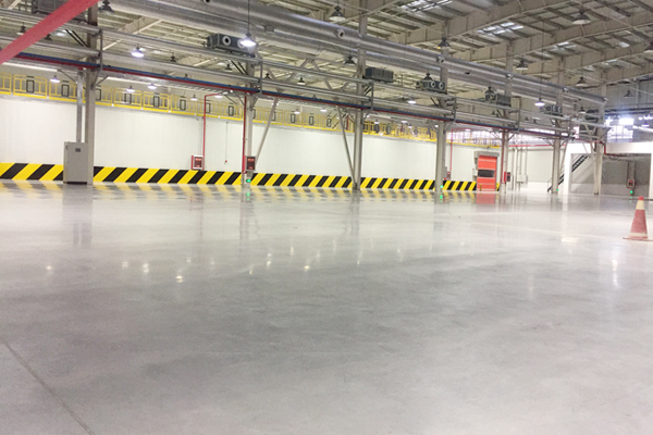 橡膠輪胎車間固化地坪