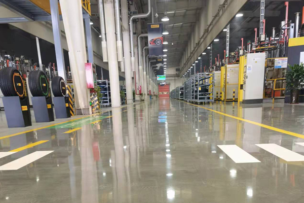 輪胎固化劑地坪