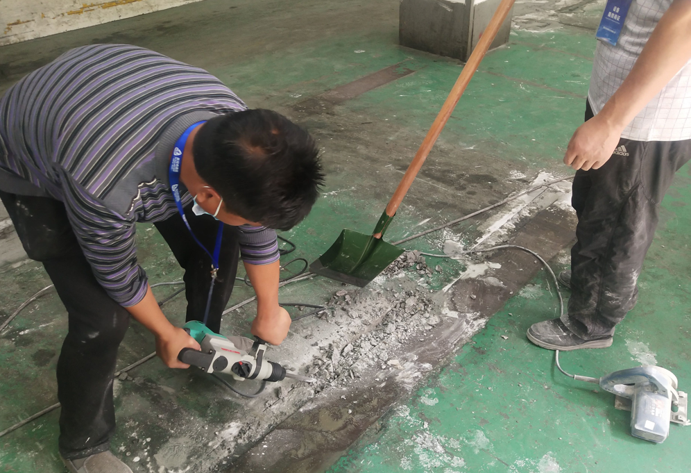 環(huán)氧地面翻新改造