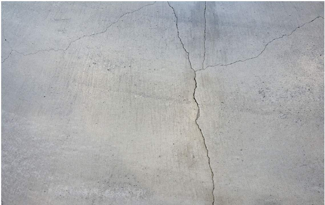 地坪找平層開裂