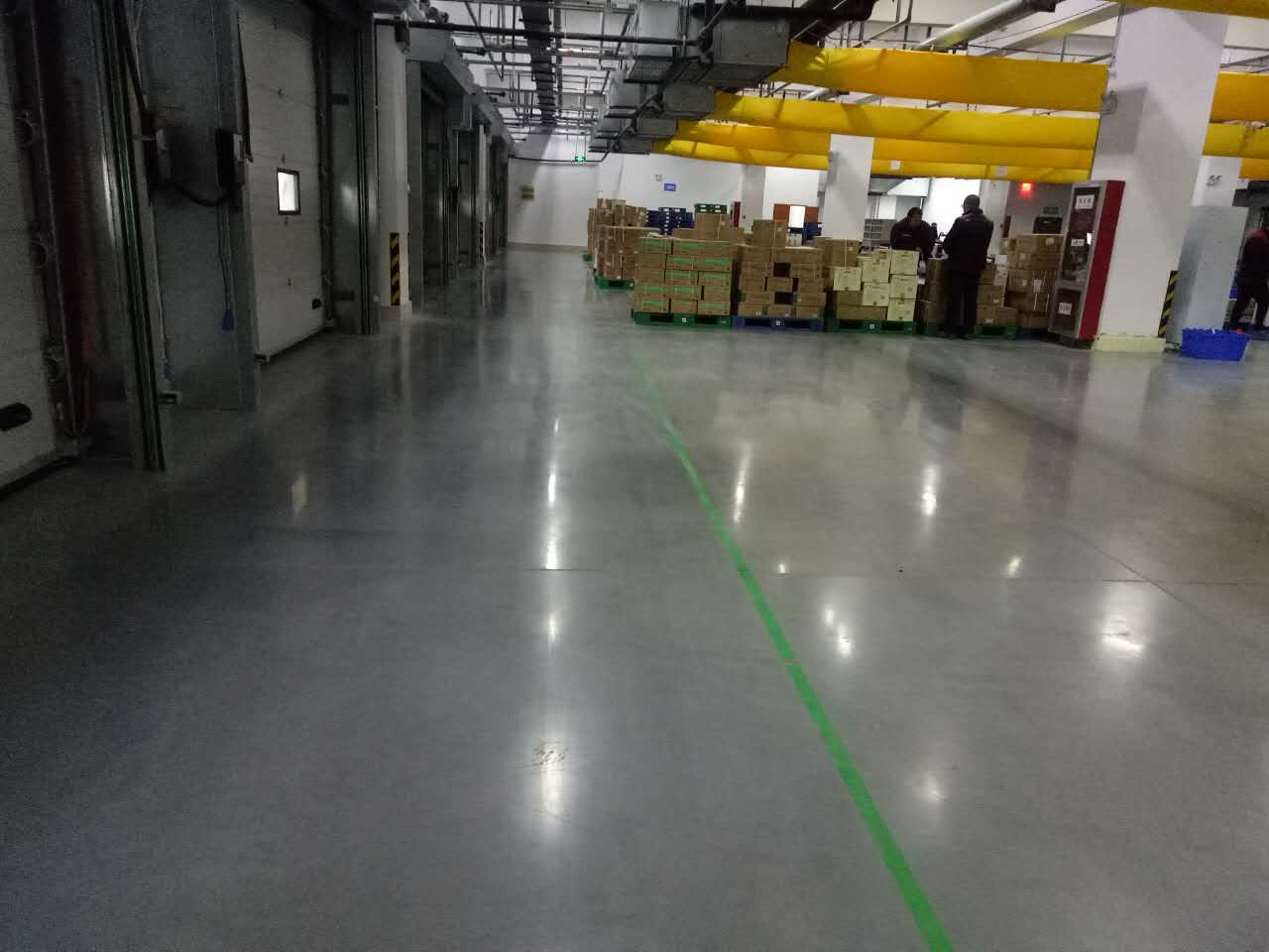 金剛砂耐磨地坪