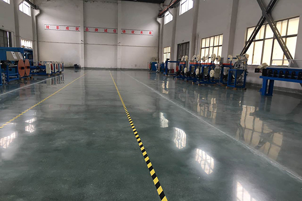 上海千一通訊設備——迪樂堡舊地面翻新改造