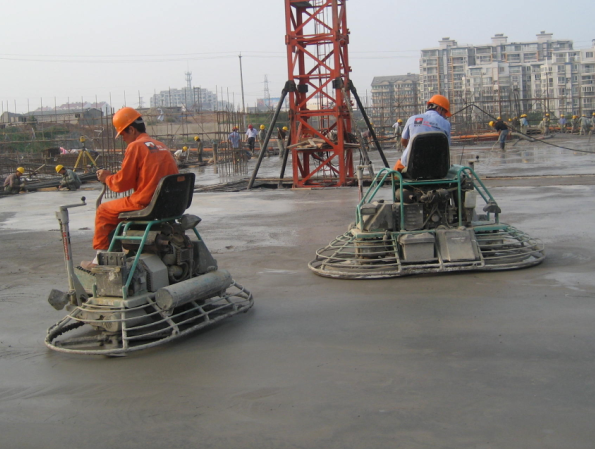 迪樂堡駕駛式抹光機(jī)